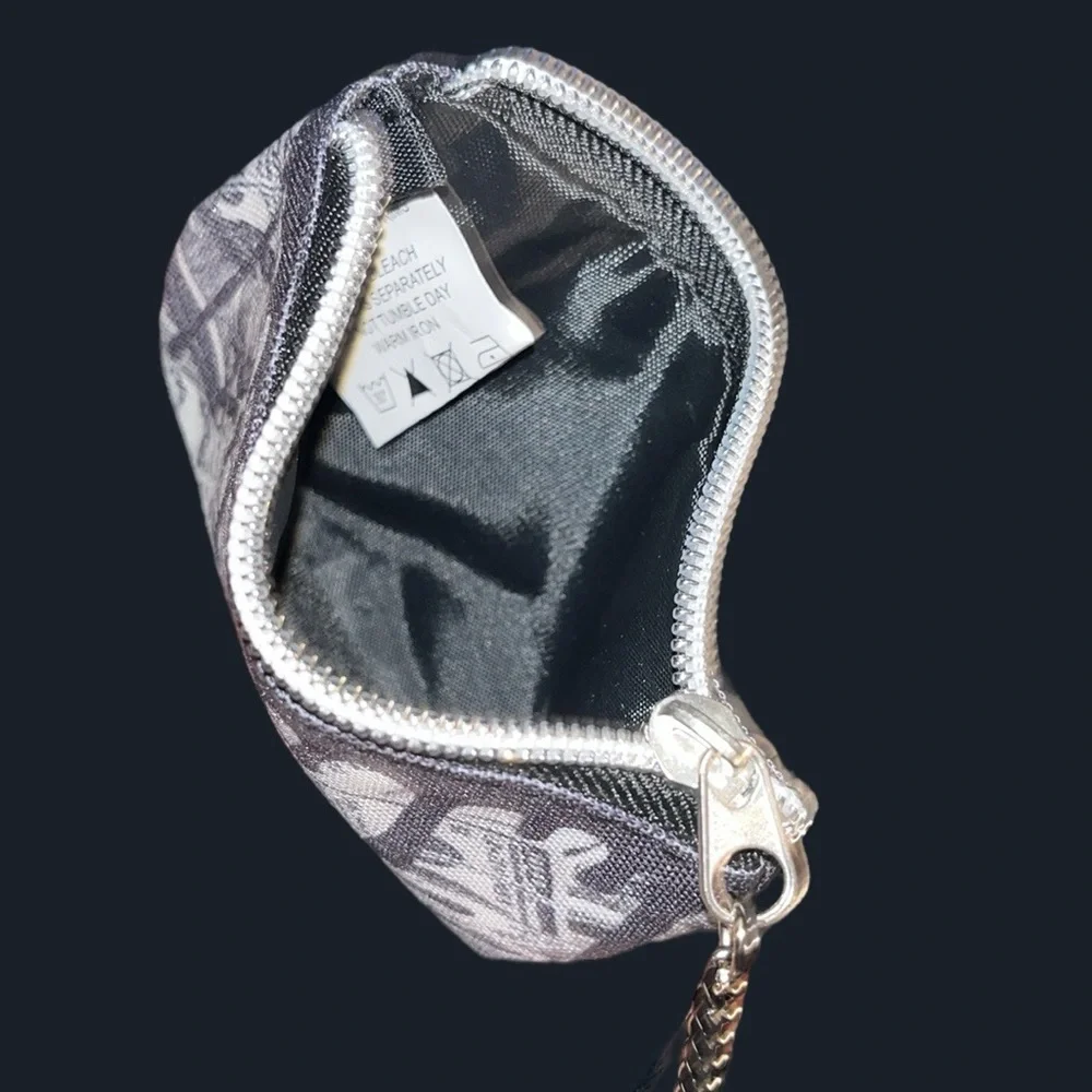 Black/White Dollar Print Change Holder